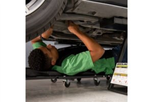 QuickJack™ 6000TL Portable 6,000 lbs Car Lift Bundle - Image 6