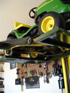 Auto Lift SC-2K 2,000 lb. Single Column Turf Lift - New Black - Image 6