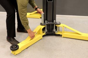 MaxJax® M7K 7Portable Two Post Garage Lift - Supreme Package - Image 6