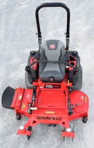 Gravely Pro-Turn 152 Zero Turn Mower (Kawasaki) - Image 5
