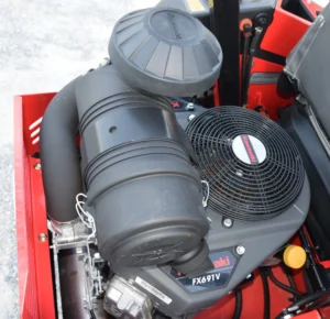 Gravely Pro-Turn 152 Zero Turn Mower (Kawasaki) - Image 10