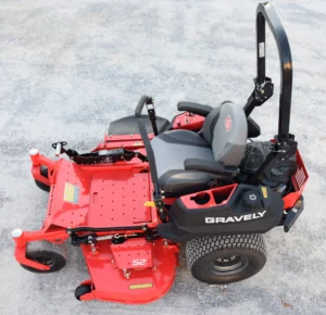 Gravely Pro Turn 52 Zero Turn Mower (Kawasaki) - Image 4