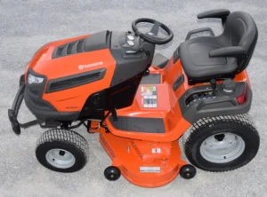 Husqvarna GT52XLS Lawn Tractor - Image 3