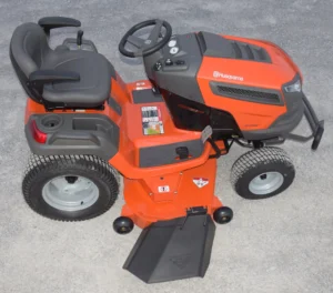 Husqvarna GT52XLS Lawn Tractor - Image 5