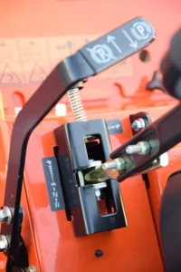 Husqvarna M-ZT 61 Zero Turn Mower (Kawasaki) - Image 10