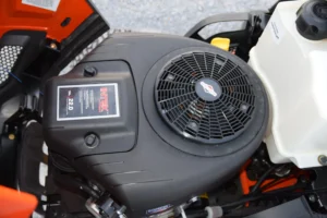 Husqvarna YTH22V42 Lawn Tractor - Image 2