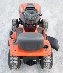 Husqvarna YTH22V42 Lawn Tractor - Image 4