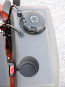 Husqvarna M-ZT 52 Zero Turn Mower (Kawasaki) - Image 7