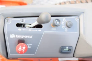 Husqvarna PZ 60 Zero Turn Kawasaki 25.5 - Image 3