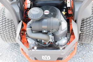 Husqvarna PZ 72 Kawasaki 31 HP Zero Turn Mower - Image 6