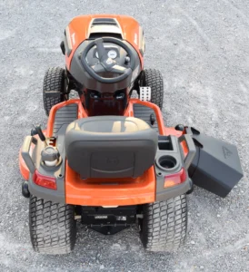 Husqvarna YT48XLS Lawn Tractor - Image 6
