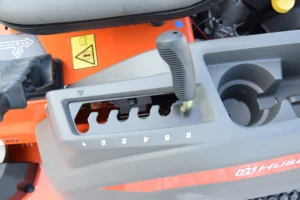 Husqvarna Z246i SmartSwitch Zero Turn Mower - Image 8