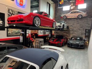 Auto Lift AL-SP-6K-SS 6000 lb. Single Column Car Storage Lift - Image 6