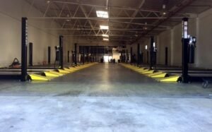 BendPak HD-9STX Narrow Width Car Lift 9,000 lb. Capacity - New Gray - Image 13