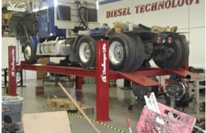 Challenger 44030X HD 4-Post Hydraulic XL Ex-Length Lift 30,000 lb - New Black Color - Image 7