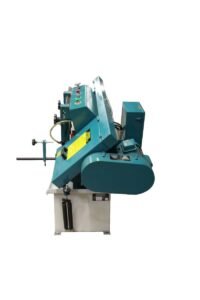 Clausing Kalamazoo 110V Single Phase 10”x18” Manual 4-Speed Horizontal Bandsaw KT1018W1 - Image 6