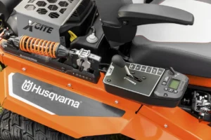 Husqvarna Xcite Z380 54" 26HP Kohler - Image 3