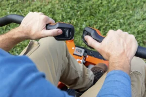 Husqvarna Xcite Z380 54" 26HP Kohler - Image 4